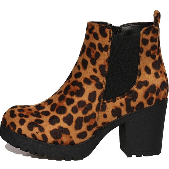 Leopard Grunge Slip on Chunky Heel Booties - Picture 3 of 6